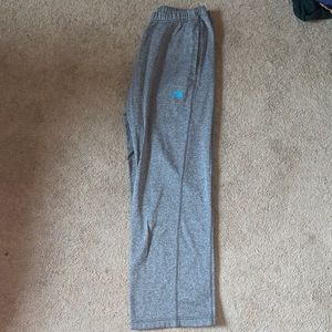 Men’s North face sweatpants